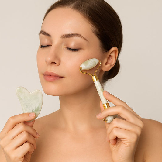 110g Xiu Yu White Jade Facial Roller Gua Sha Set