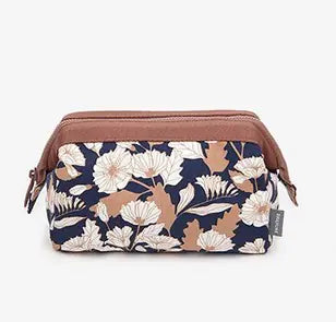 Essential Travel Organizer