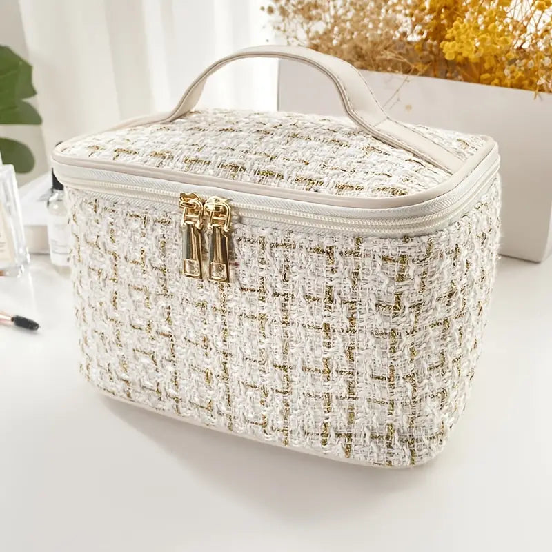 Plaid Chic Spacious Makeup Organizer